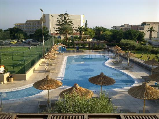 Aphrodite Beach Club Hotel Gouves Exterior foto