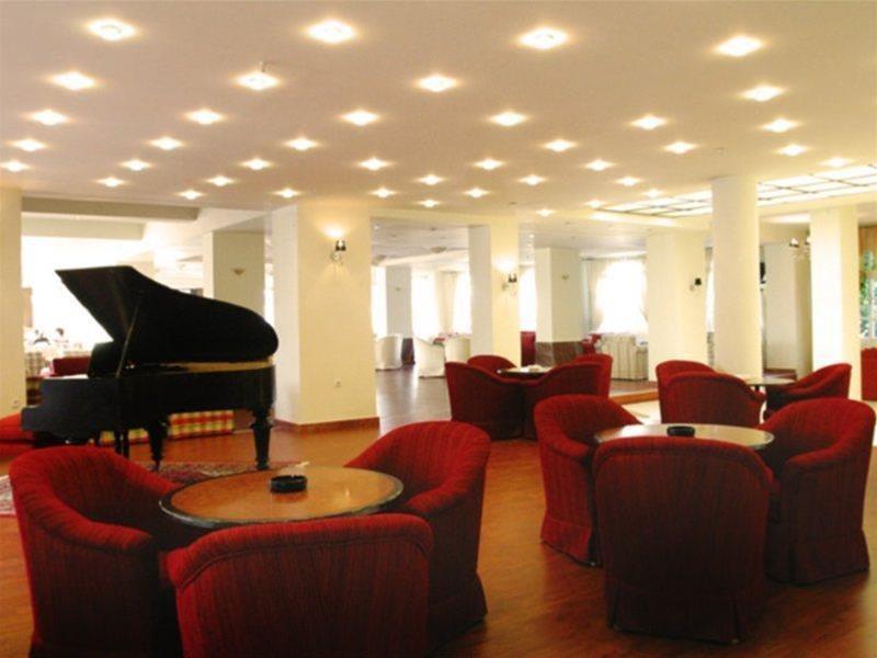 Aphrodite Beach Club Hotel Gouves Exterior foto
